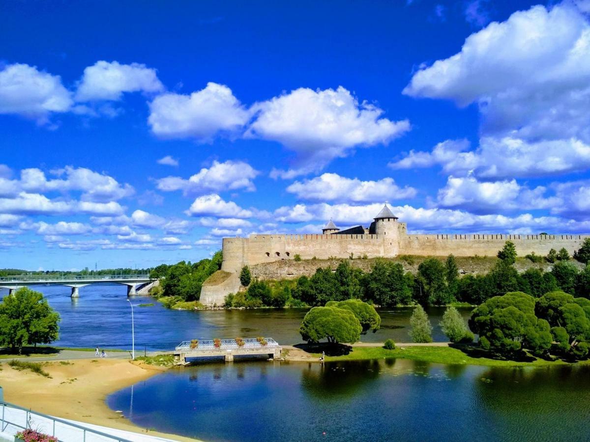 Prestige Apartment Нарва Экстерьер фото
