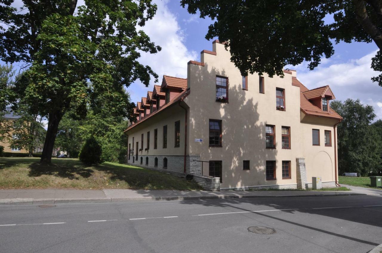 Prestige Apartment Нарва Экстерьер фото