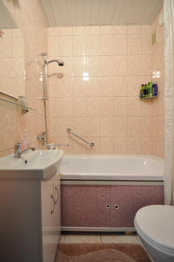 Prestige Apartment Нарва Экстерьер фото